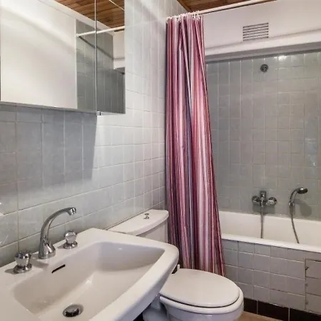 Studio Cosy Et Fonctionnel A Courchevel, Acces Direct Aux Pistes - Fr-1-563-67 * Courchevel